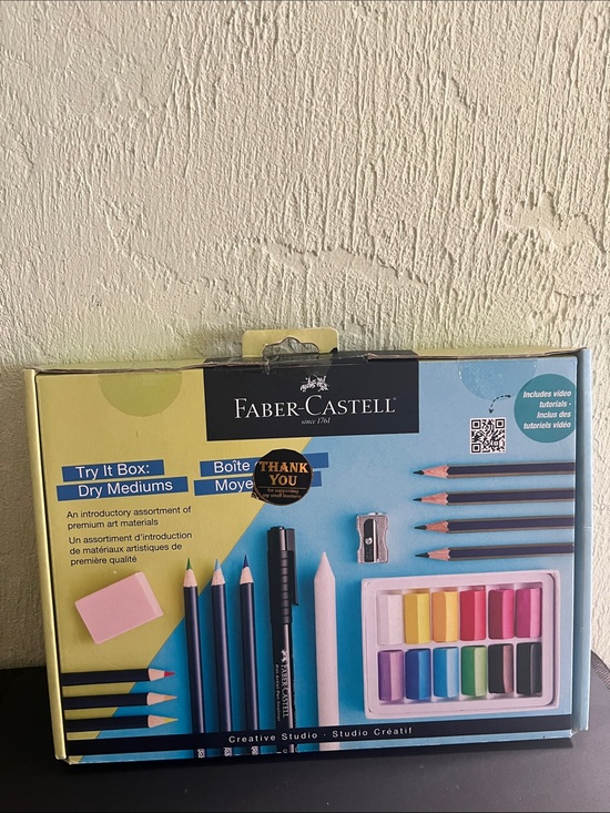 Michael’s Artcraft Store Other - #2789**Creative Studio Try It Box - Blue Accent